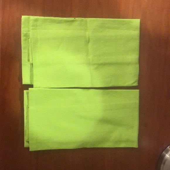 Halloween Tea Towels | New without tags - Picture 2 of 2